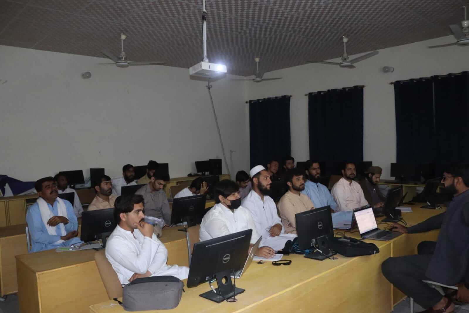 TRAINING IN ACTION — photo 3